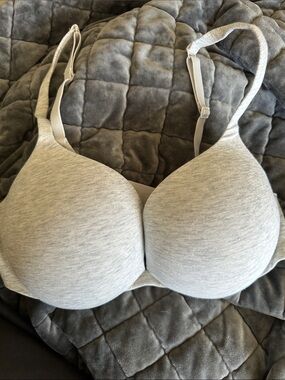 SKIMS Heather Gray Padded T-Shirt Bra